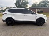 Used 2017 Ford Escape SE w/ Equipment Group 201A image 6