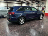Used 2019 Kia Sorento FWD image 2
