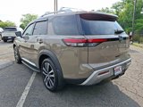 Certified 2023 Nissan Pathfinder Platinum image 5