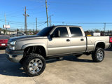 Used 2006 Chevrolet Silverado 2500 LT w/ Heavy-Duty Power Package image 3