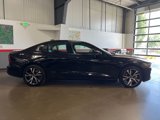 Used 2024 Volvo S60 B5 Plus image 4