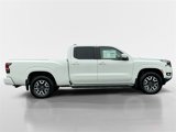 New 2025 Nissan Frontier SL image 6