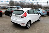 Used 2017 Ford Fiesta SE image 4