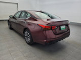 Used 2024 Nissan Altima 2.5 SV image 5