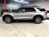 Used 2021 Ford Explorer XLT w/ Equipment Group 202A image 2