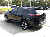 Used 2023 Nissan Rogue SV image 2
