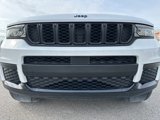 Used 2023 Jeep Grand Cherokee L Laredo image 3