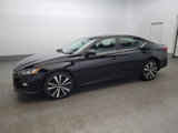 Used 2021 Nissan Altima 2.5 SR w/ SR Premium Package image 2