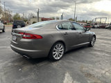 Used 2010 Jaguar XF Premium image 4