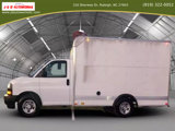 Used 2018 Chevrolet Express 3500 w/ Driver Convenience Package image 2