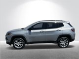 Used 2022 Jeep Compass Latitude image 3