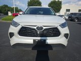 Used 2023 Toyota Highlander L image 2