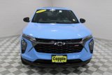 Used 2024 Chevrolet Trax RS w/ Sunroof Package image 2
