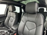 Used 2025 Porsche Macan GTS image 5