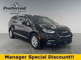New 2025 Chrysler Pacifica Select image 3