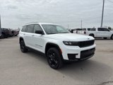 New 2025 Jeep Grand Cherokee L Laredo image 3