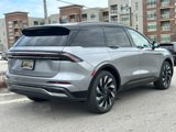 New 2025 Lincoln Nautilus Reserve image 3