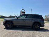 New 2025 Jeep Grand Cherokee Altitude image 4