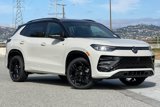 New 2025 Volkswagen Tiguan SE R-Line image 2