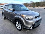 Used 2016 Kia Soul + image 4