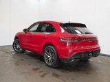 Certified 2024 Porsche Macan image 3