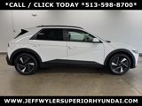 New 2025 Hyundai Ioniq 5 SEL image 2