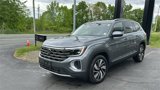 Used 2025 Volkswagen Atlas SEL image 2