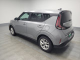 Used 2023 Kia Soul LX w/ LX Technology Package image 3