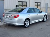 Used 2012 Toyota Camry SE image 3