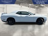 Used 2022 Dodge Challenger SXT w/ Plus Package image 5