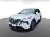 Used 2024 Nissan Rogue SV image 5