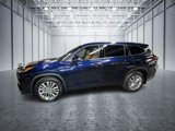 Used 2025 Toyota Highlander Platinum image 5