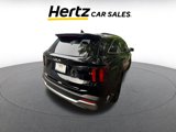 Used 2024 Kia Sorento S image 3