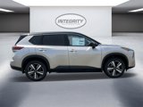 New 2025 Nissan Rogue SL image 6