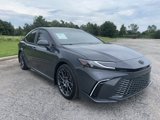 Used 2025 Toyota Camry XSE image 3