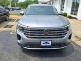 New 2025 Volkswagen Atlas SE image 2