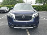 New 2025 Nissan Pathfinder Platinum image 2