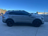Used 2024 Kia Sorento SX Prestige image 4