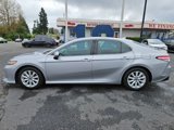 Used 2019 Toyota Camry LE image 2