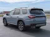 Used 2024 Honda Pilot Touring image 6