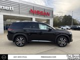 New 2025 Nissan Pathfinder Platinum image 4