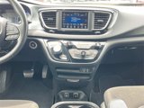 Used 2020 Chrysler Pacifica Touring w/ S Appearance Package image 4