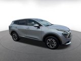Used 2024 Kia Sportage LX image 2