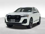 Used 2025 Audi Q7 3.0T Premium Plus image 3