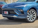New 2025 Buick Envista Avenir image 3