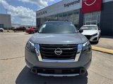 New 2025 Nissan Pathfinder Platinum image 2