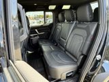 Used 2021 Land Rover Defender 110 X-Dynamic SE image 5
