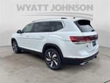 New 2025 Volkswagen Atlas SEL image 3