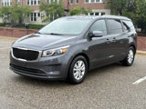 Used 2018 Kia Sedona LX w/ LX Essentials Premium Package image 3