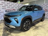 Used 2025 Chevrolet TrailBlazer LT image 2